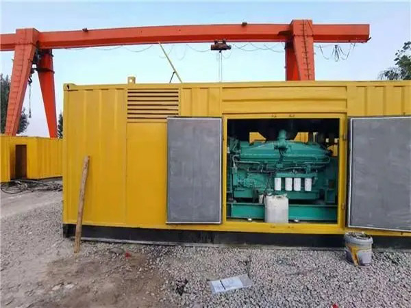 景泰冬季低温环境下，500KW发电机组应该选择什么类型的启动电瓶？