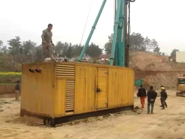 景泰如何判断水冷式机油散热器密封件是否需要更换？